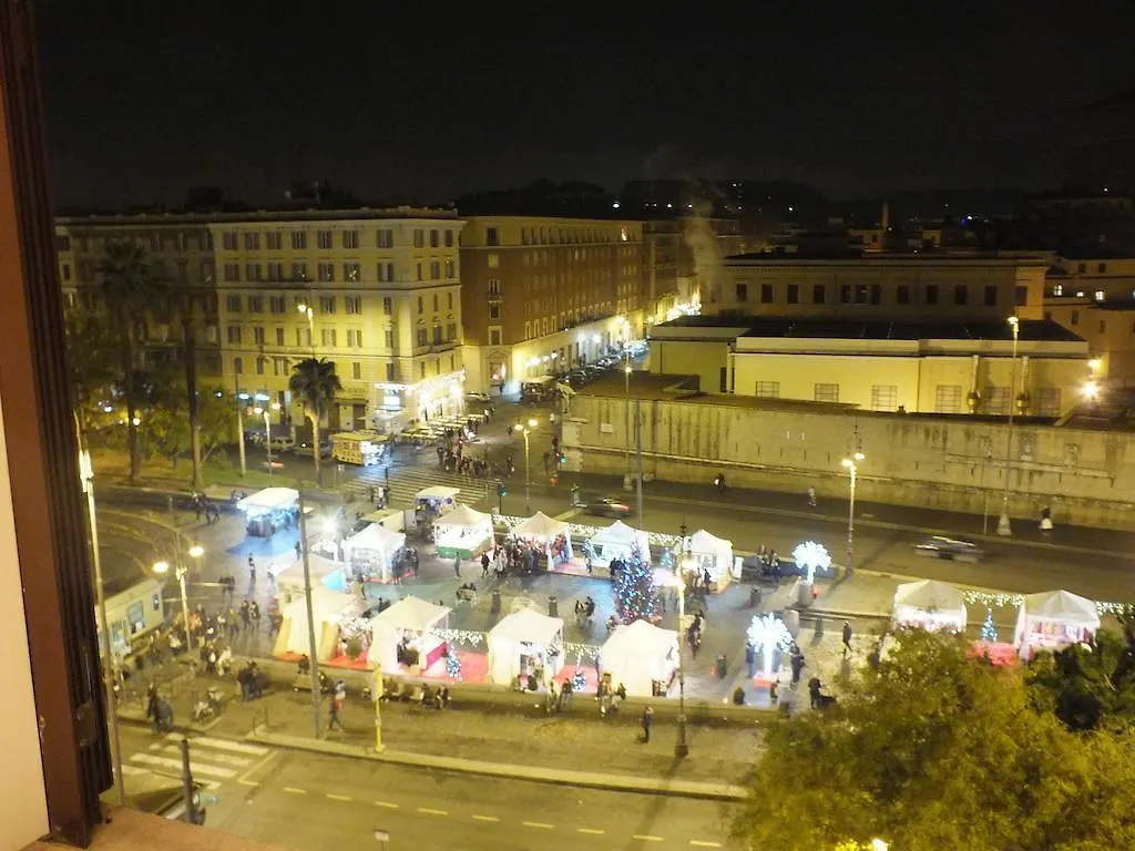 Guest house Domus Solis San Pietro Rome
